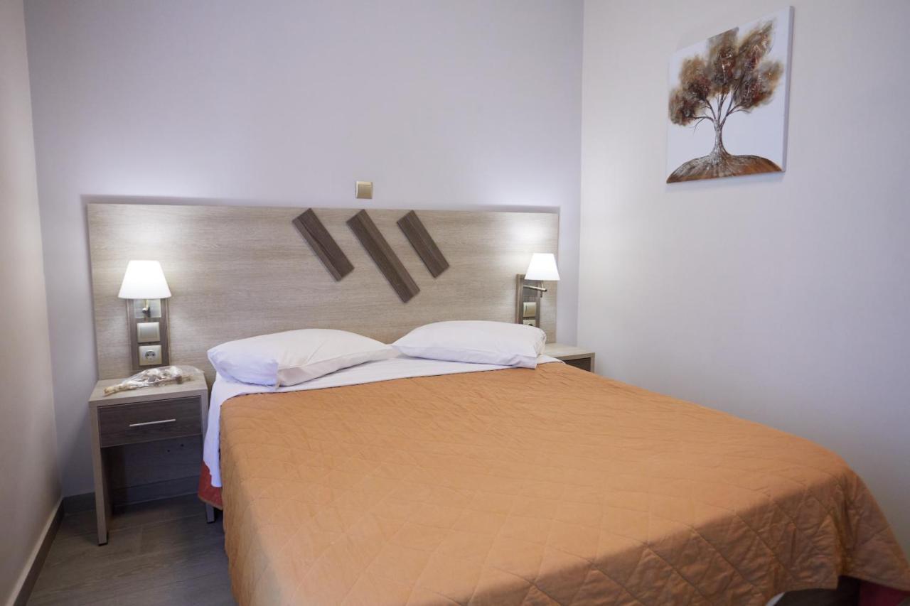 Amalia City Rooms Chios Town Extérieur photo