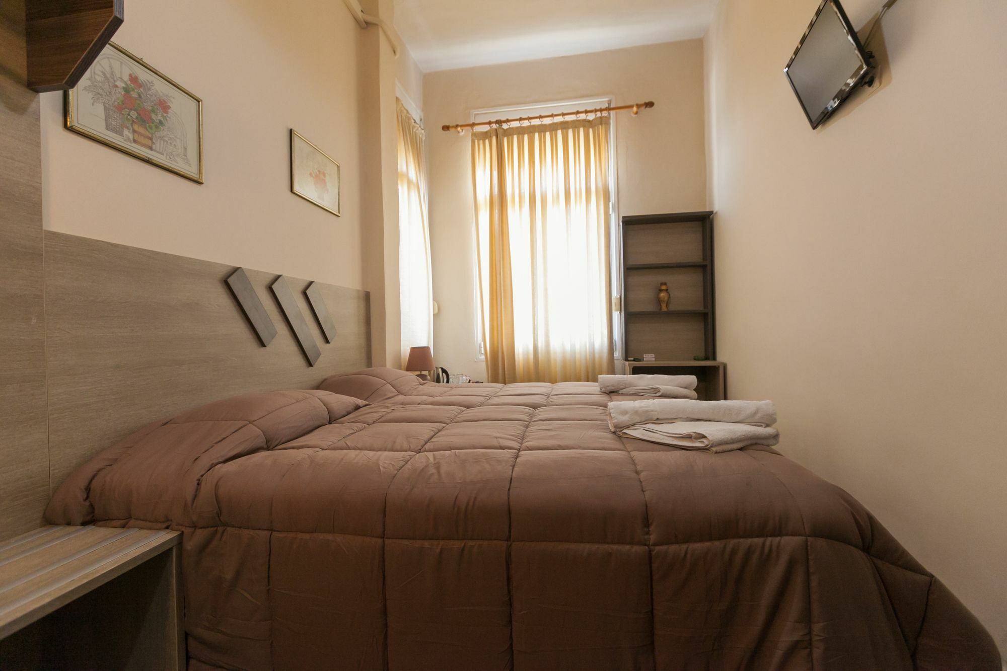Amalia City Rooms Chios Town Extérieur photo